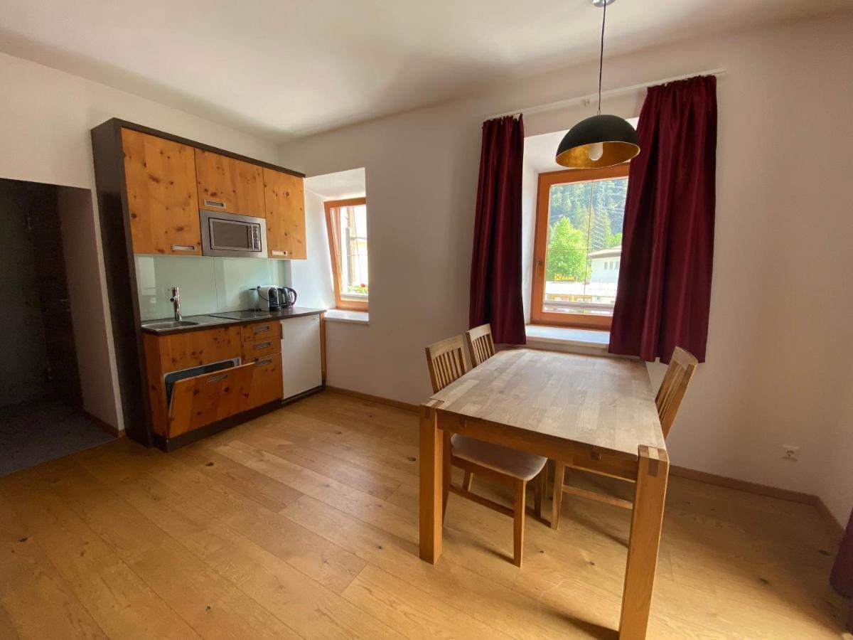 Gasthaus Post Matrei in Osttirol Ngoại thất bức ảnh